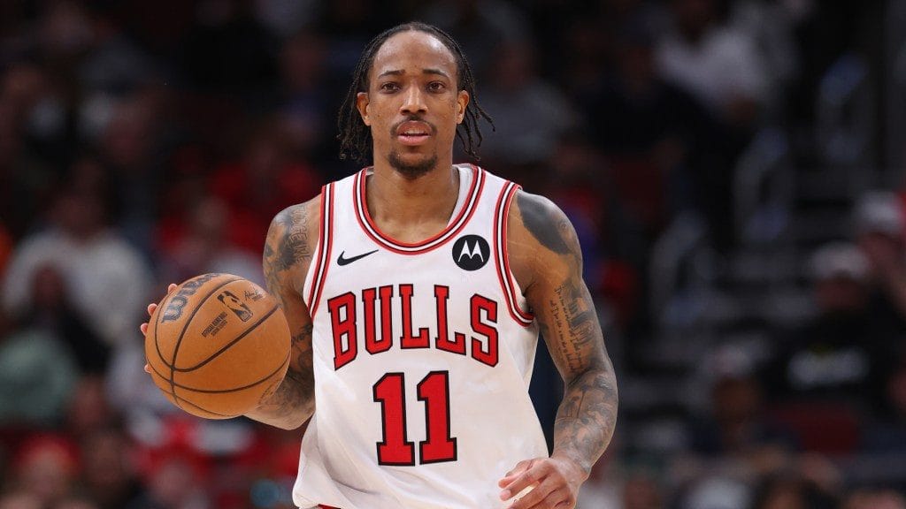 UFFICIALE: DeMar DeRozan ai Sacramento Kings
