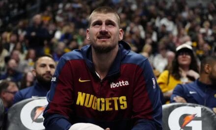 Terremoto Nuggets: licenziati coach Mike Malone e il GM Booth