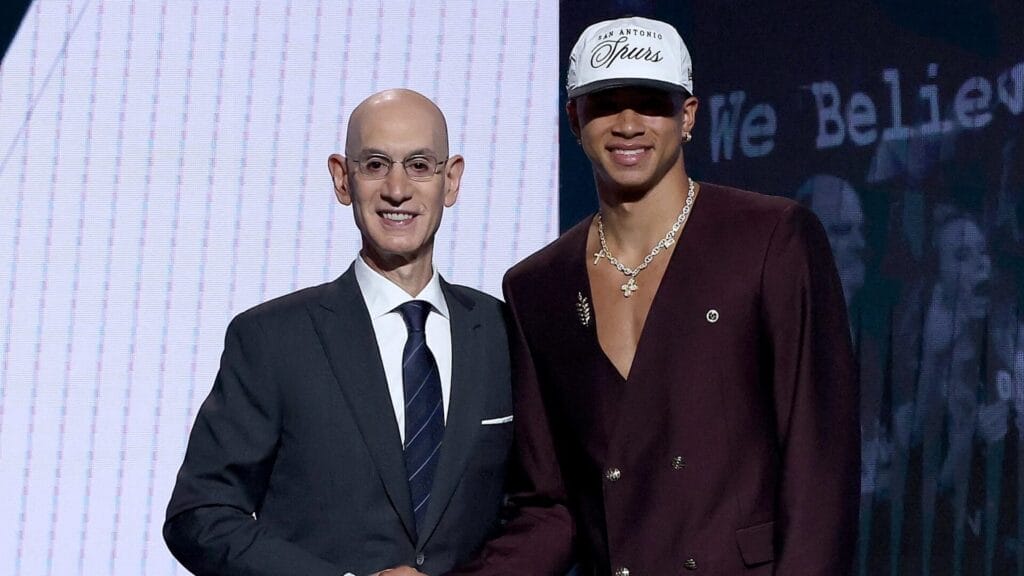 Carter Bryant, Spurs