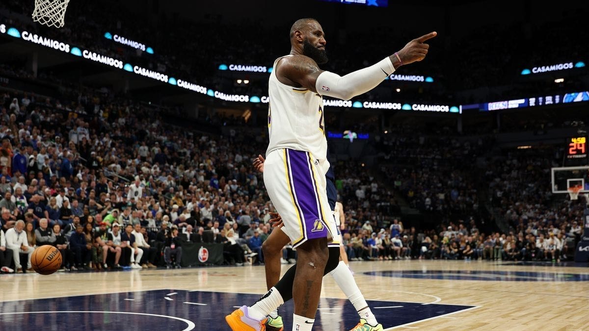 LeBron James, Lakers