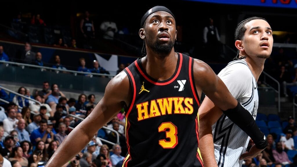 Caris LeVert va ai Detroit Pistons
